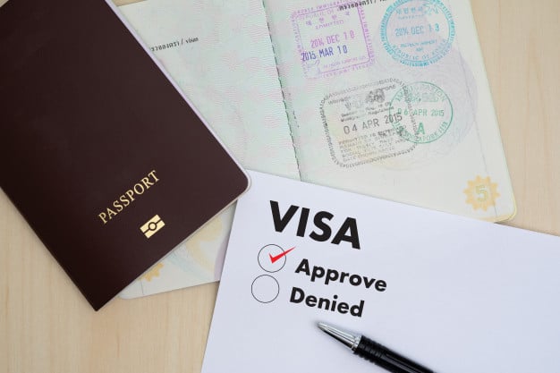 lyz ricart golden visa